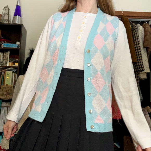 80s Brownstone Studio NY Pastel Argyle Knit Sweater Vest - Picture 7 of 13